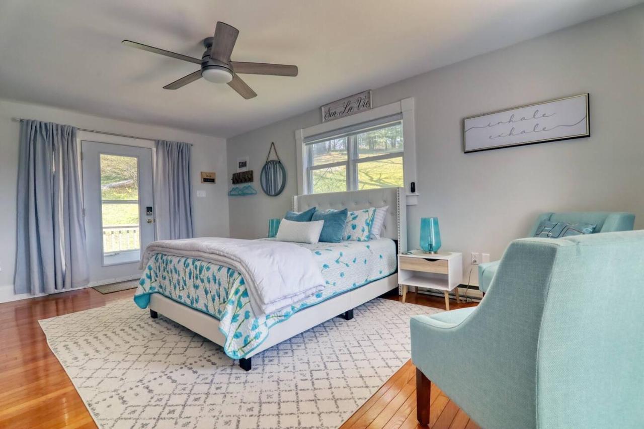 Sea La Vie Apartment Mahone Bay Bagian luar foto