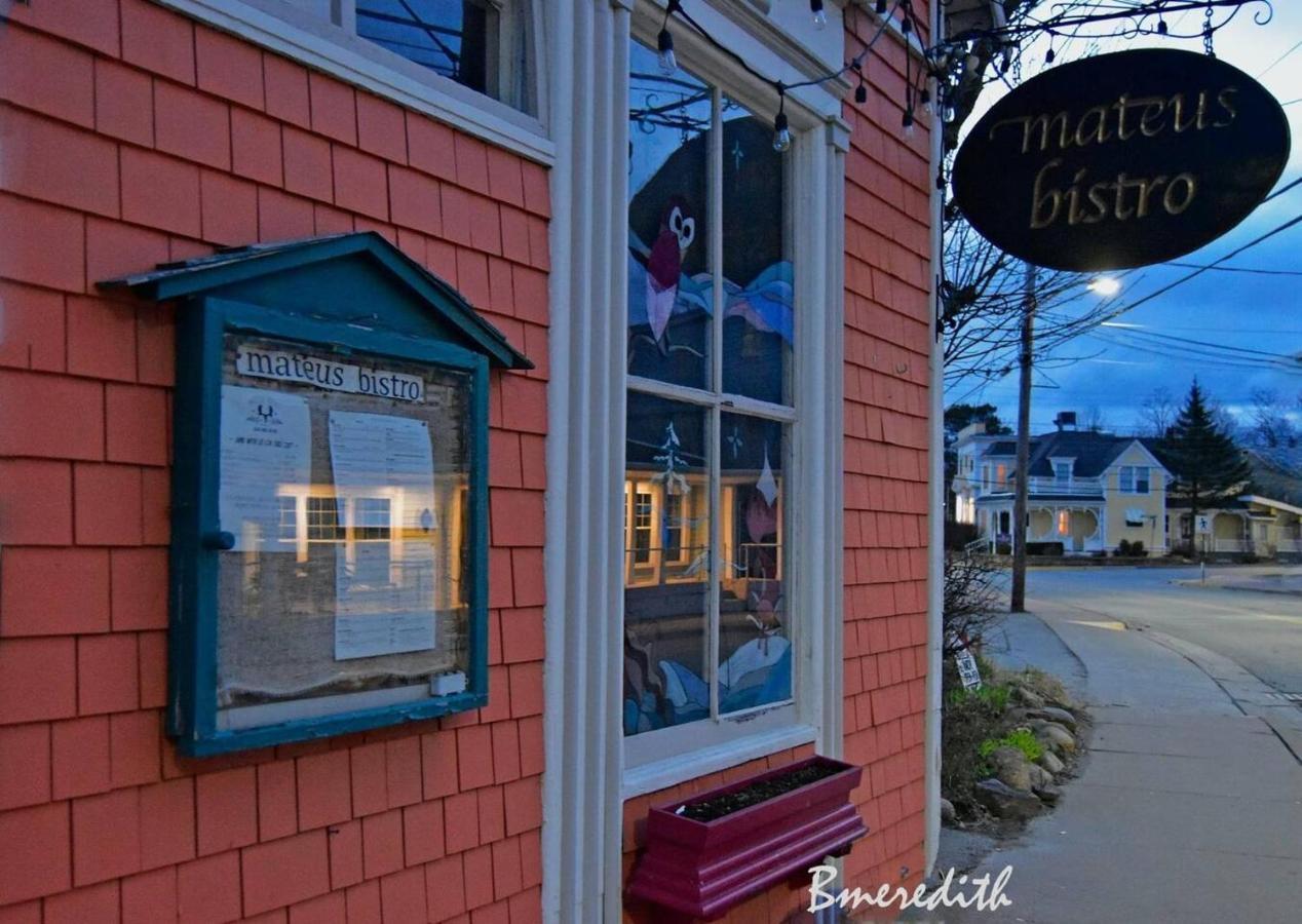 Sea La Vie Apartment Mahone Bay Bagian luar foto